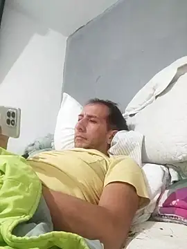 Snapshot of Alexand1999 chatting on 20, 5, 2026 Alexand1999 online show from 20, 5, 2026