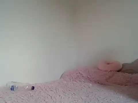 milfevha online show from 23, 3, 2026