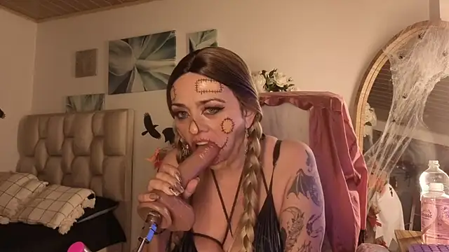 Coquette Johnson online show from 18, 10, 2025