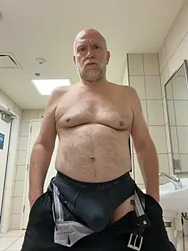 FLSexyGuy online show from 16, 4, 2026