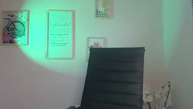 lucy diiaz online show from 12, 2, 2025