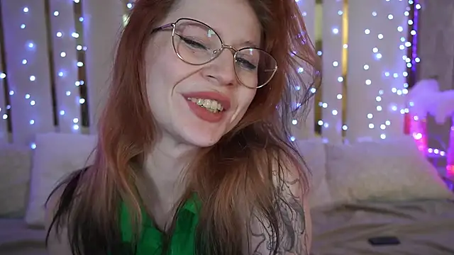 Snapshot of Sasha_Exclusive chatting on 17, 2, 2025 Sasha Exclusive online show from 17, 2, 2025