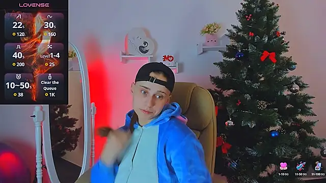 Dolly  Queen  online show from 11, 12, 2024