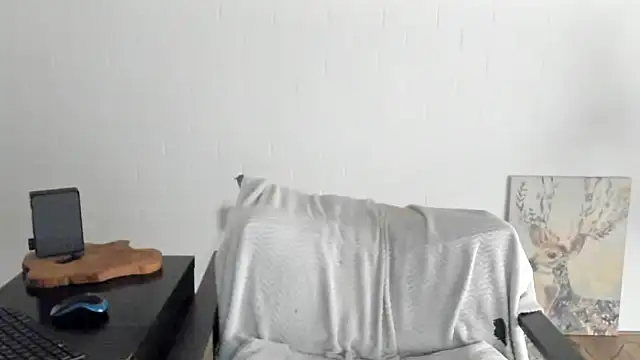 Snapshot of MendiPetite chatting on 15, 1, 2026 MendiPetite online show from 15, 1, 2026