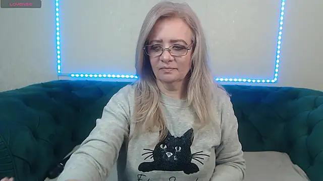 IvanaCharm online show from 15, 2, 2025