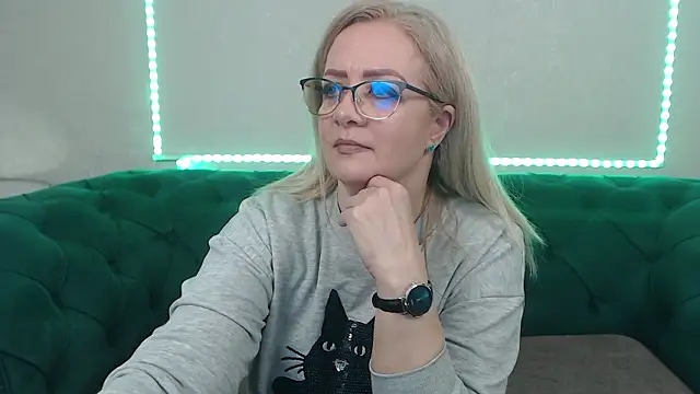 IvanaCharm online show from 20, 3, 2026