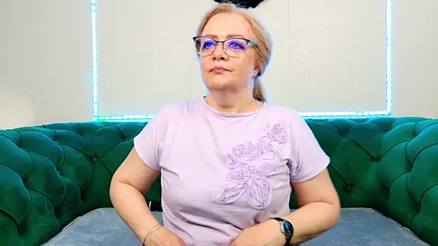 Snapshot of IvanaCharm chatting on 25, 6, 2026 IvanaCharm online show from 25, 6, 2026