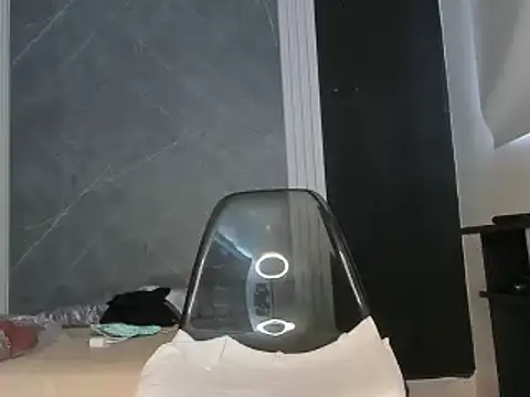 YummyDuooo online show from 13, 2, 2025