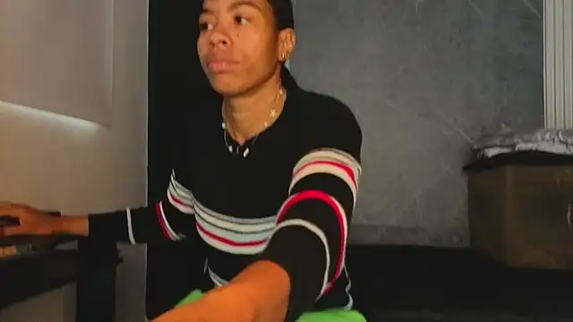 YummyDuooo online show from 7, 10, 2025