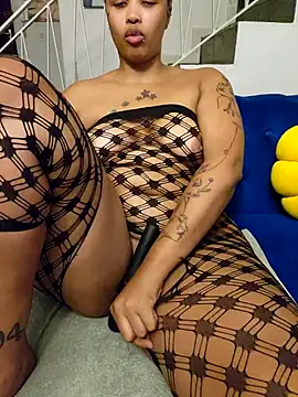 Snapshot of Drippincaty chatting on 29, 4, 2026 Drippincaty online show from 29, 4, 2026