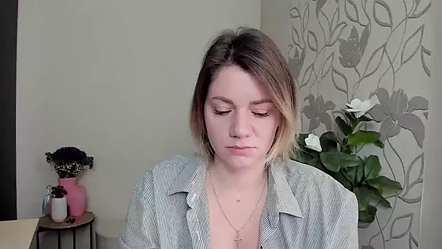 MariaSttone online show from 7, 3, 2025