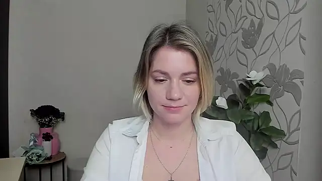 MariaSttone online show from 12, 3, 2025