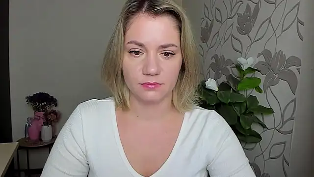 MariaSttone online show from 3, 10, 2025