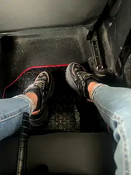 FeetVibe online show from 10, 10, 2025