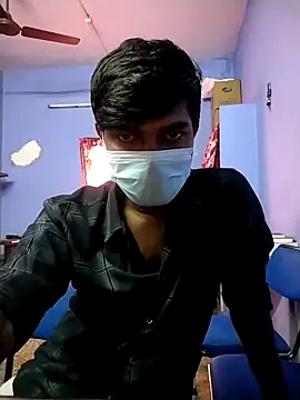 Snapshot of Tamilandteluguboy14 chatting on 7, 11, 2025 Tamilandteluguboy14 online show from 7, 11, 2025