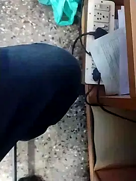 Snapshot of Tamilandteluguboy14 chatting on 28, 11, 2025 Tamilandteluguboy14 online show from 28, 11, 2025