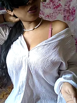 sandy naughty online show from 10, 4, 2026