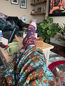 Snapshot of curvy-milf-abbie chatting on 8, 3, 2026 curvy-milf-abbie online show from 8, 3, 2026