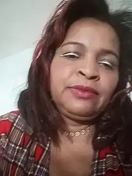 Snapshot of _violetta_- chatting on 18, 2, 2025 violetta - online show from 18, 2, 2025