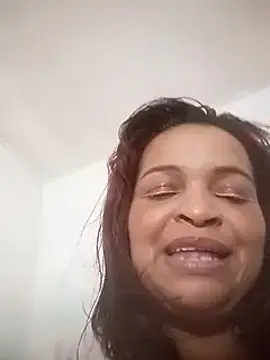 Snapshot of _violetta_- chatting on 2, 3, 2025 violetta - online show from 2, 3, 2025
