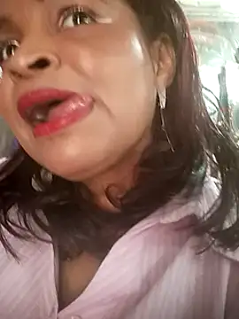 Snapshot of _violetta_- chatting on 7, 3, 2025 violetta - online show from 7, 3, 2025