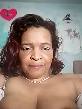 Snapshot of _violetta_- chatting on 12, 3, 2025 violetta - online show from 12, 3, 2025