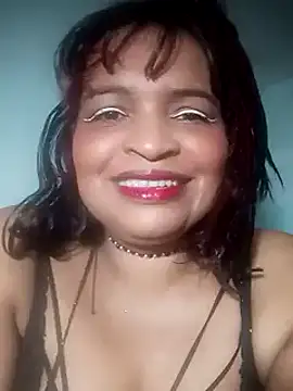Snapshot of _violetta_- chatting on 23, 3, 2025 violetta - online show from 23, 3, 2025