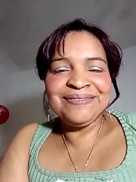 Snapshot of _violetta_- chatting on 20, 9, 2025 violetta - online show from 20, 9, 2025