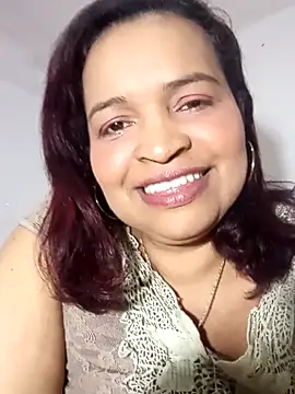 Snapshot of _violetta_- chatting on 7, 10, 2025 violetta - online show from 7, 10, 2025