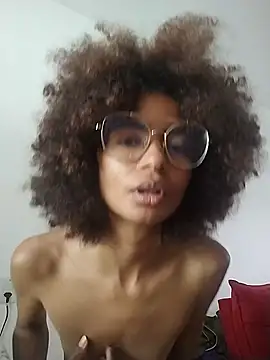 Emanuelle manu online show from 3, 12, 2024