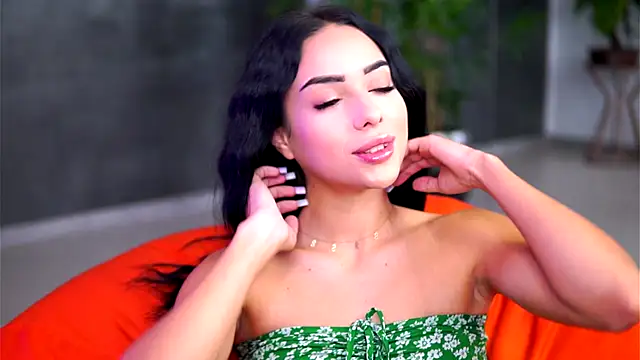 CherrySelena online show from 1, 10, 2025