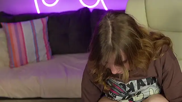 JennyyLuv online show from 17, 11, 2025