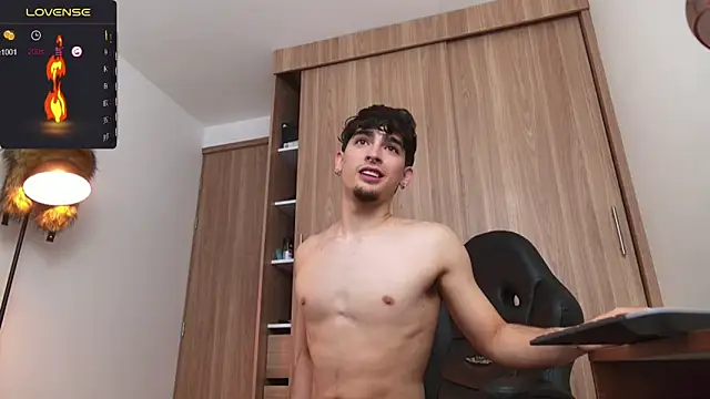 Snapshot of zenn_rush1 chatting on 20, 1, 2025 zenn rush1 online show from 20, 1, 2025