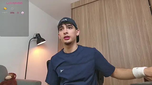 Snapshot of zenn_rush1 chatting on 7, 2, 2025 zenn rush1 online show from 7, 2, 2025