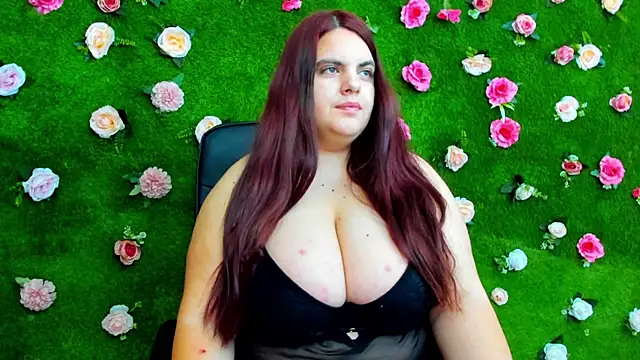 Snapshot of Huge_Titties_ chatting on 7, 2, 2025 Huge Titties online show from 7, 2, 2025