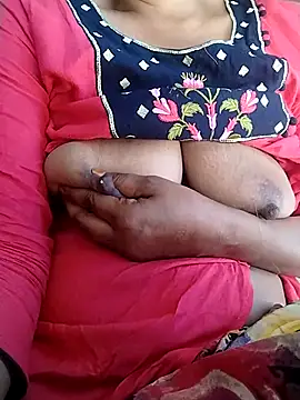 Snapshot of saloni19881 chatting on 25, 2, 2025 saloni19881 online show from 25, 2, 2025