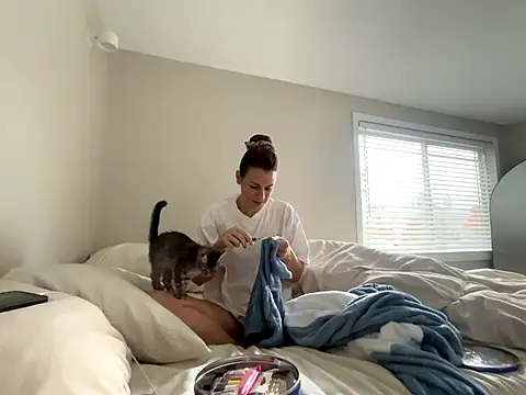 Snapshot of MissSwitch chatting on 31, 10, 2025 MissSwitch online show from 31, 10, 2025