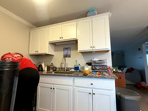 Snapshot of MissSwitch chatting on 2, 12, 2025 MissSwitch online show from 2, 12, 2025