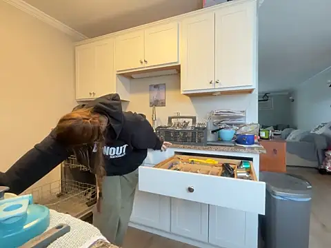 Snapshot of MissSwitch chatting on 16, 12, 2025 MissSwitch online show from 16, 12, 2025