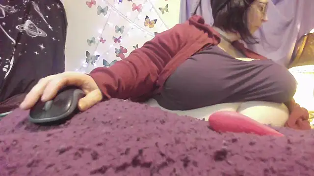 Alli Kat online show from 4, 3, 2025