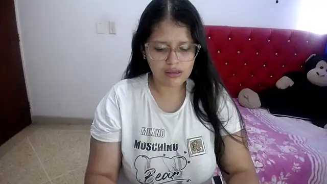 Snapshot of angel_barbie_1 chatting on 11, 6, 2026 angel barbie 1 online show from 11, 6, 2026
