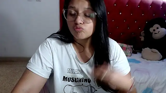 Snapshot of angel_barbie_1 chatting on 6, 7, 2026 angel barbie 1 online show from 6, 7, 2026