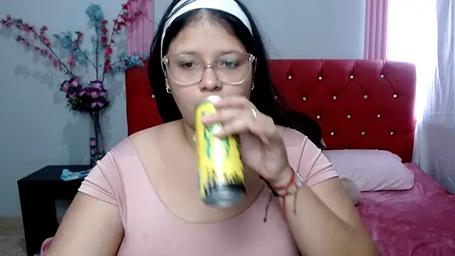 Snapshot of angel_barbie_1 chatting on 22, 7, 2026 angel barbie 1 online show from 22, 7, 2026