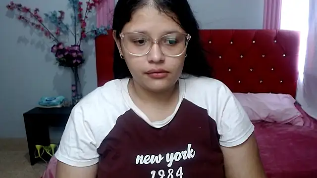 Snapshot of angel_barbie_1 chatting on 27, 7, 2026 angel barbie 1 online show from 27, 7, 2026
