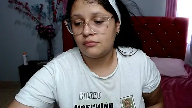 Snapshot of angel_barbie_1 chatting on 28, 7, 2026 angel barbie 1 online show from 28, 7, 2026