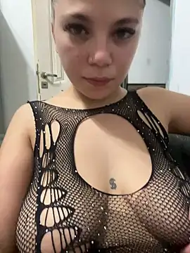 PEACHY439 online show from 21, 2, 2025