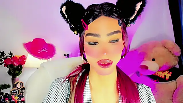 Snapshot of dollswit01 chatting on 16, 2, 2025 dollswit01 online show from 16, 2, 2025