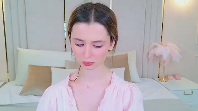 MarybethSnow online show from 12, 1, 2026