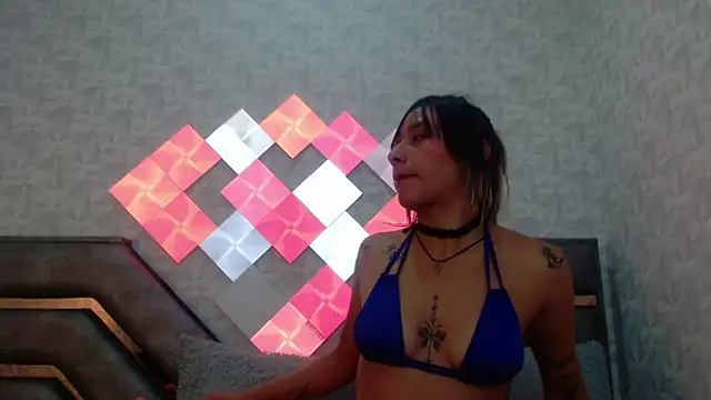 Snapshot of KathyJoycex chatting on 28, 10, 2025 KathyJoycex online show from 28, 10, 2025