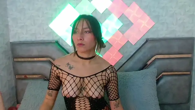 Snapshot of KathyJoycex chatting on 6, 11, 2025 KathyJoycex online show from 6, 11, 2025